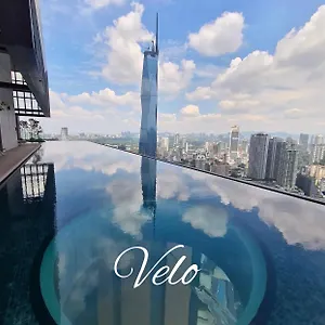 Infinity Pool Bukit Bintang Lalaport Bbcc Apartment
